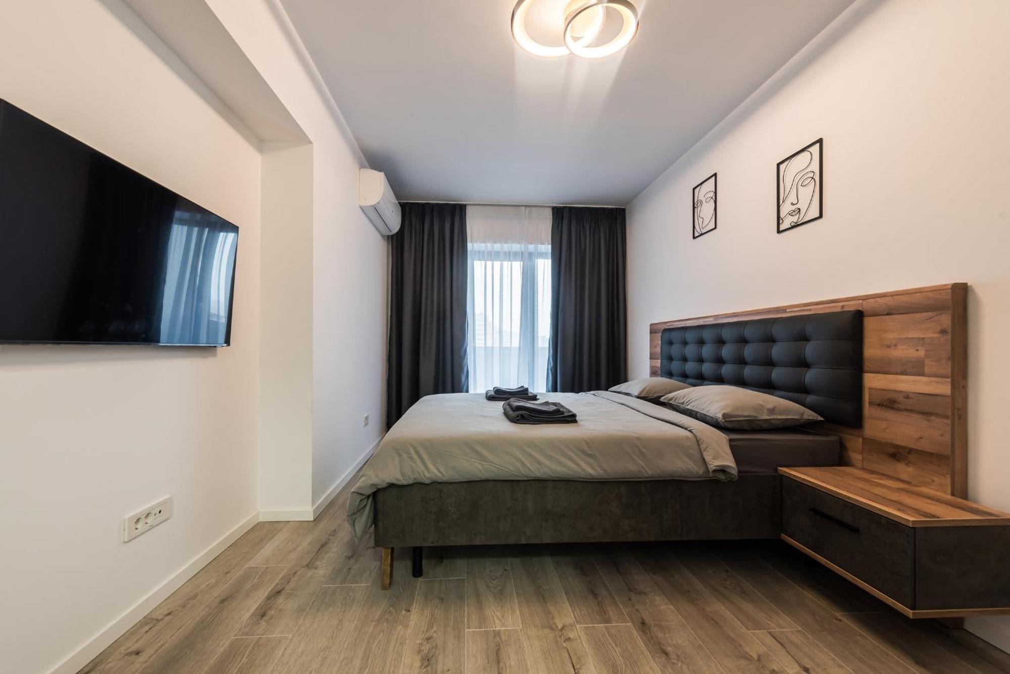 Vanda - Park-View Apartment With Private Balcony Bükreş Dış mekan fotoğraf